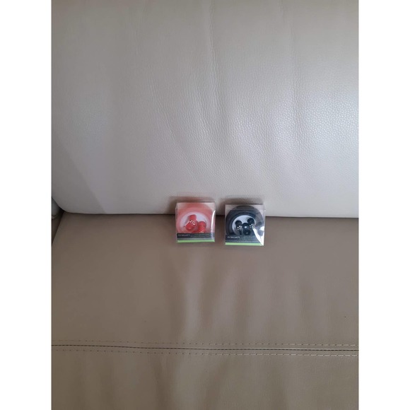 Pretty Rhinestones Earbuds - Picture 2 of 3